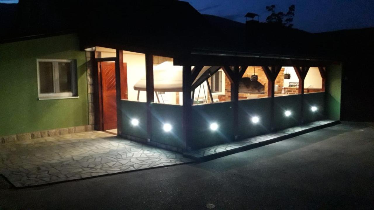 Green House Source Vrilo توميسلاف غراد المظهر الخارجي الصورة